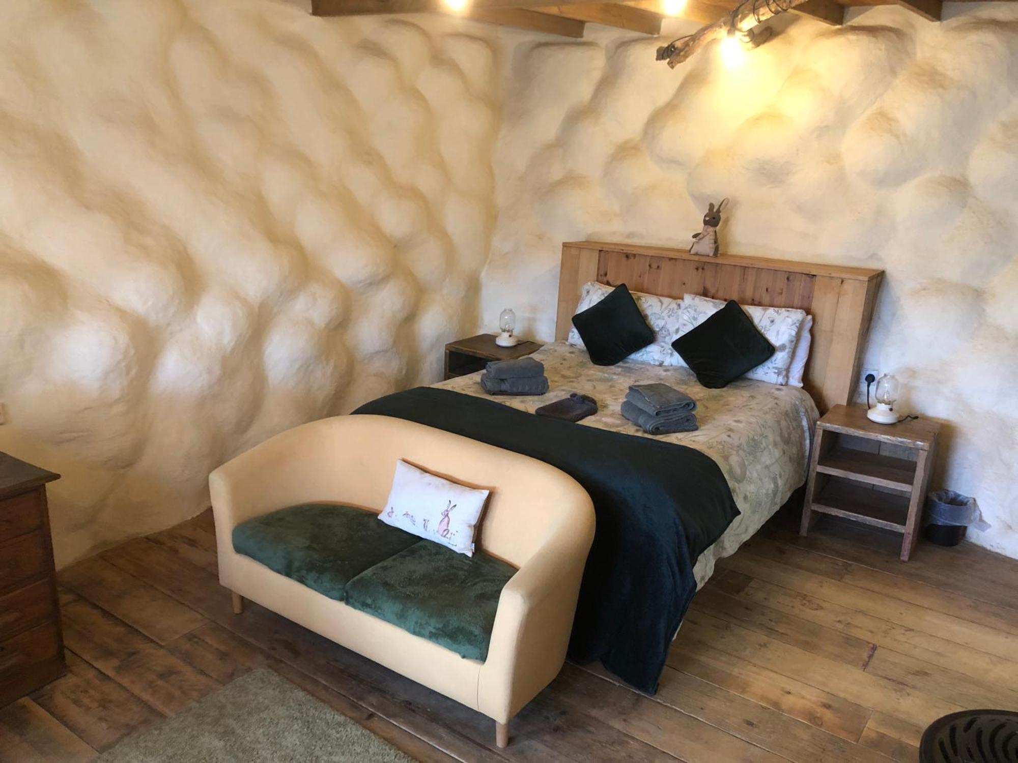 Rabbits 1Or 2 Bedroom Hobbit Style Hillset Earthen Dartmoor Eco Home South Brent 外观 照片